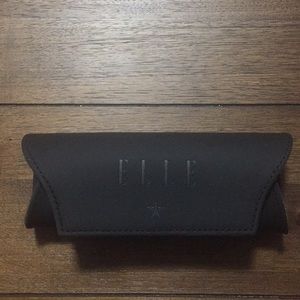 🔷Elle Glasses Case
